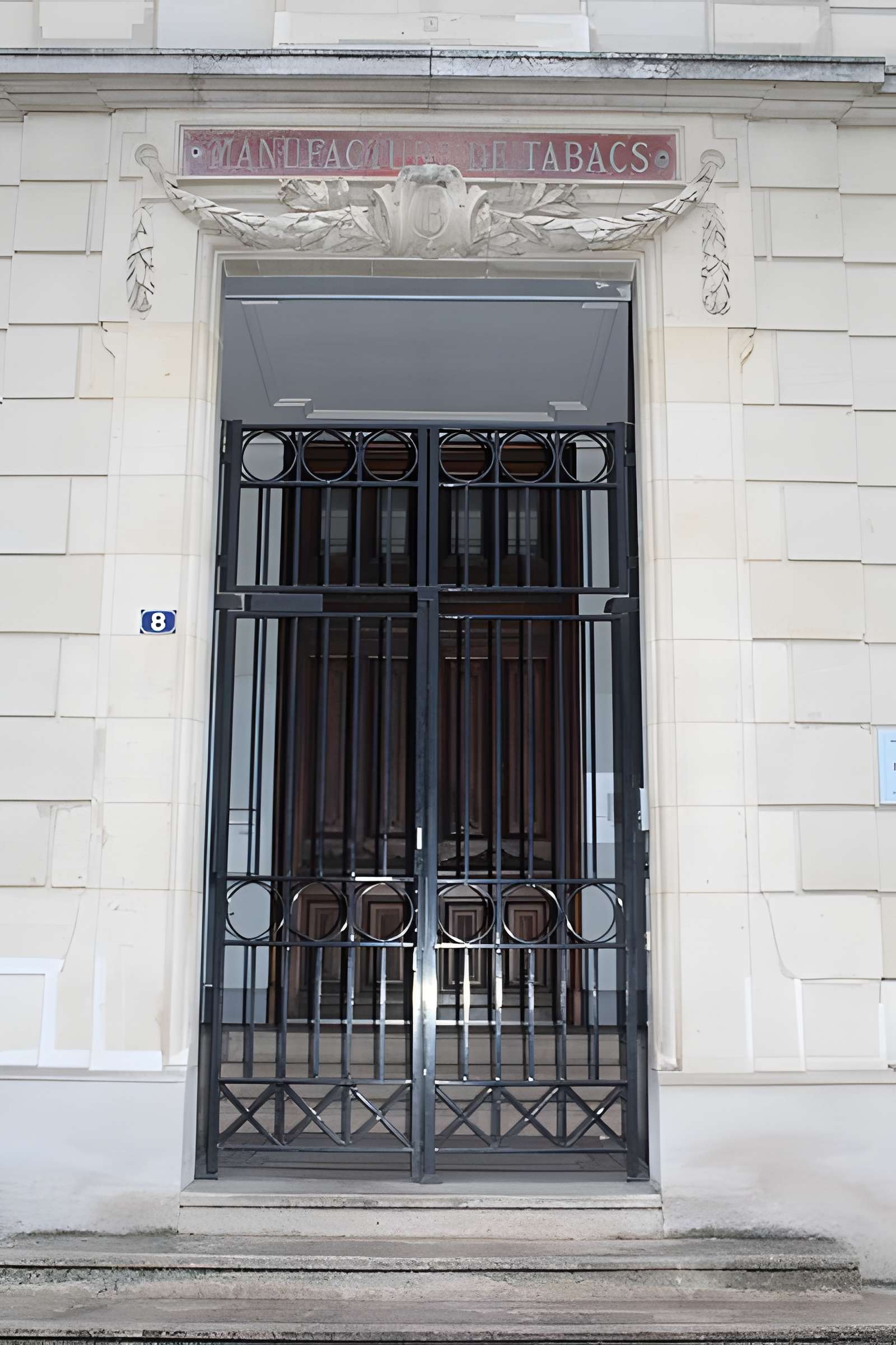 Ancienne manufacture des Tabacs