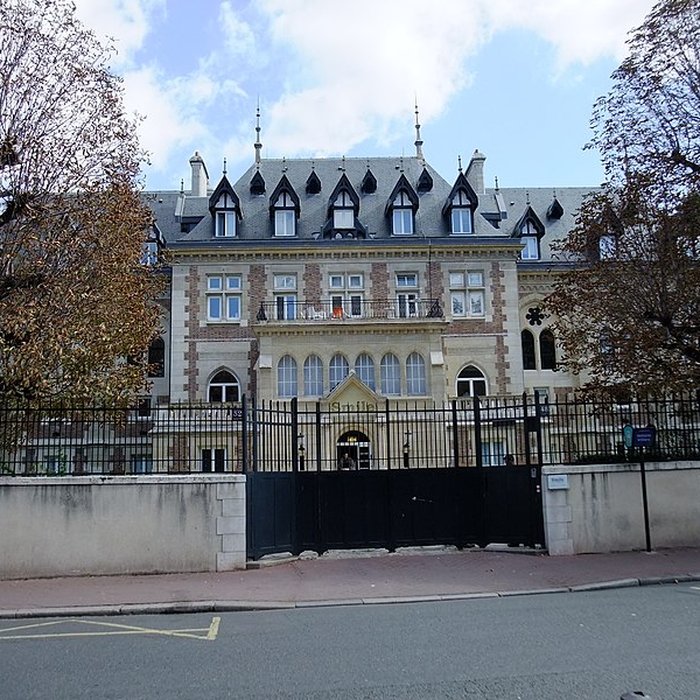Photo de Hôpital anglais ou Hertford British Hospital Corporation