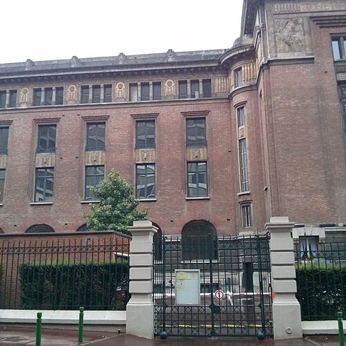 Photo de Ancienne Ecole Supérieure dÉlectricité, actuelle Faculté de droit de lUniversité René-Descartes - Paris V
