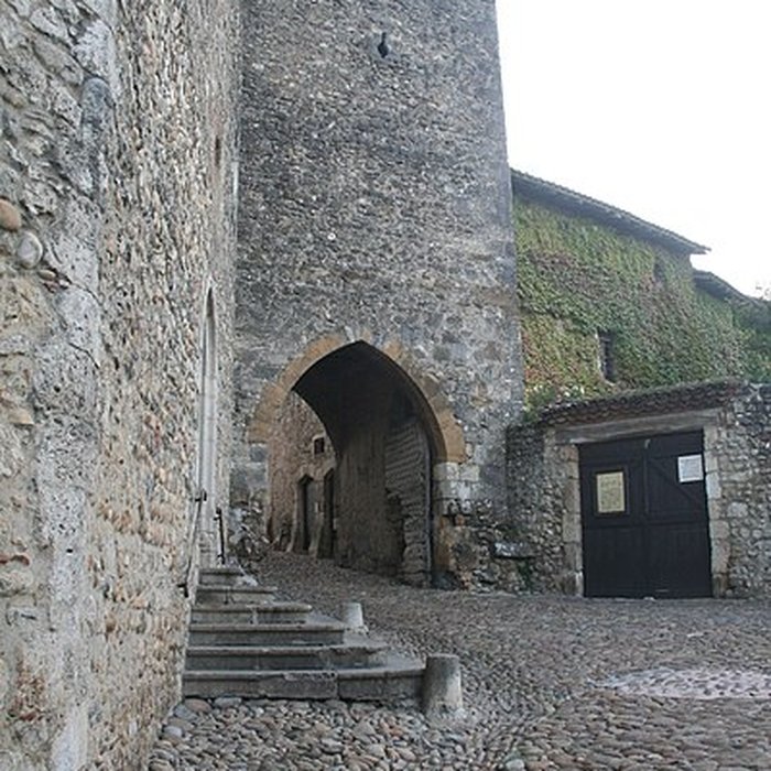 Photo de Porte dEn-Haut de Pérouges
