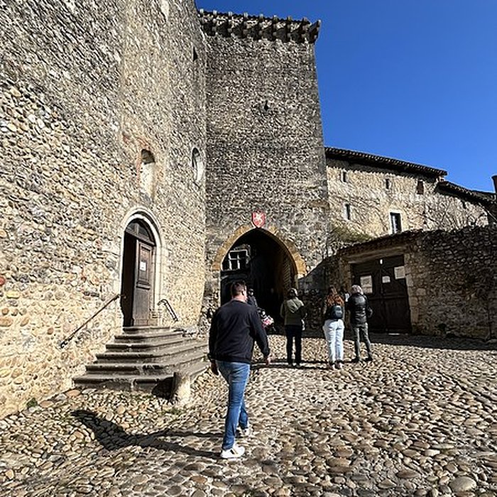 Photo de Porte dEn-Haut de Pérouges
