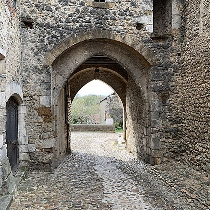 Photo de Porte dEn-Haut de Pérouges