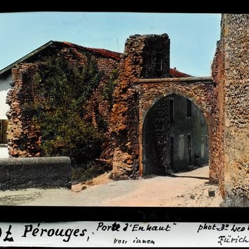 Porte dEn-Haut de Pérouges