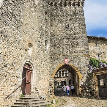 Porte dEn-Haut de Pérouges