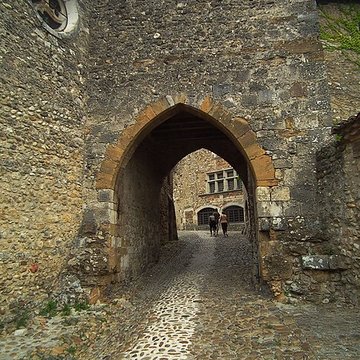 Porte dEn-Haut de Pérouges