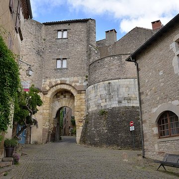 Porte des Ormeaux de Cordes-sur-Ciel