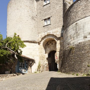 Porte des Ormeaux de Cordes-sur-Ciel