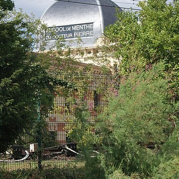 Ancienne usine du Docteur Pierre, actuellement usine Natalys