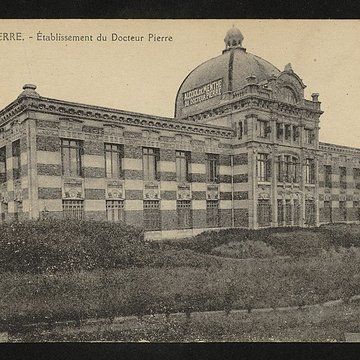 Ancienne usine du Docteur Pierre, actuellement usine Natalys