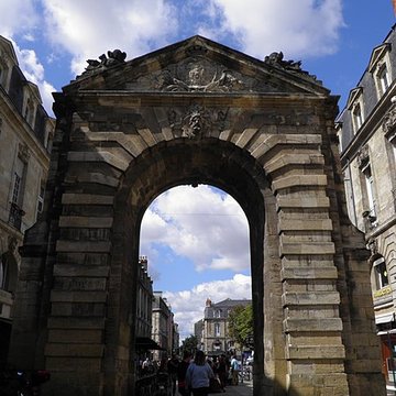 Porte Dijeaux de Bordeaux