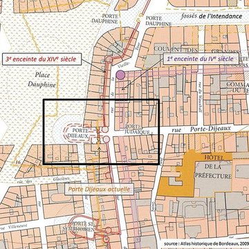 Porte Dijeaux de Bordeaux