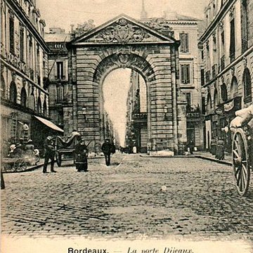 Porte Dijeaux de Bordeaux