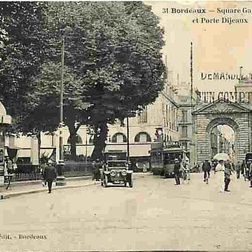 Porte Dijeaux de Bordeaux