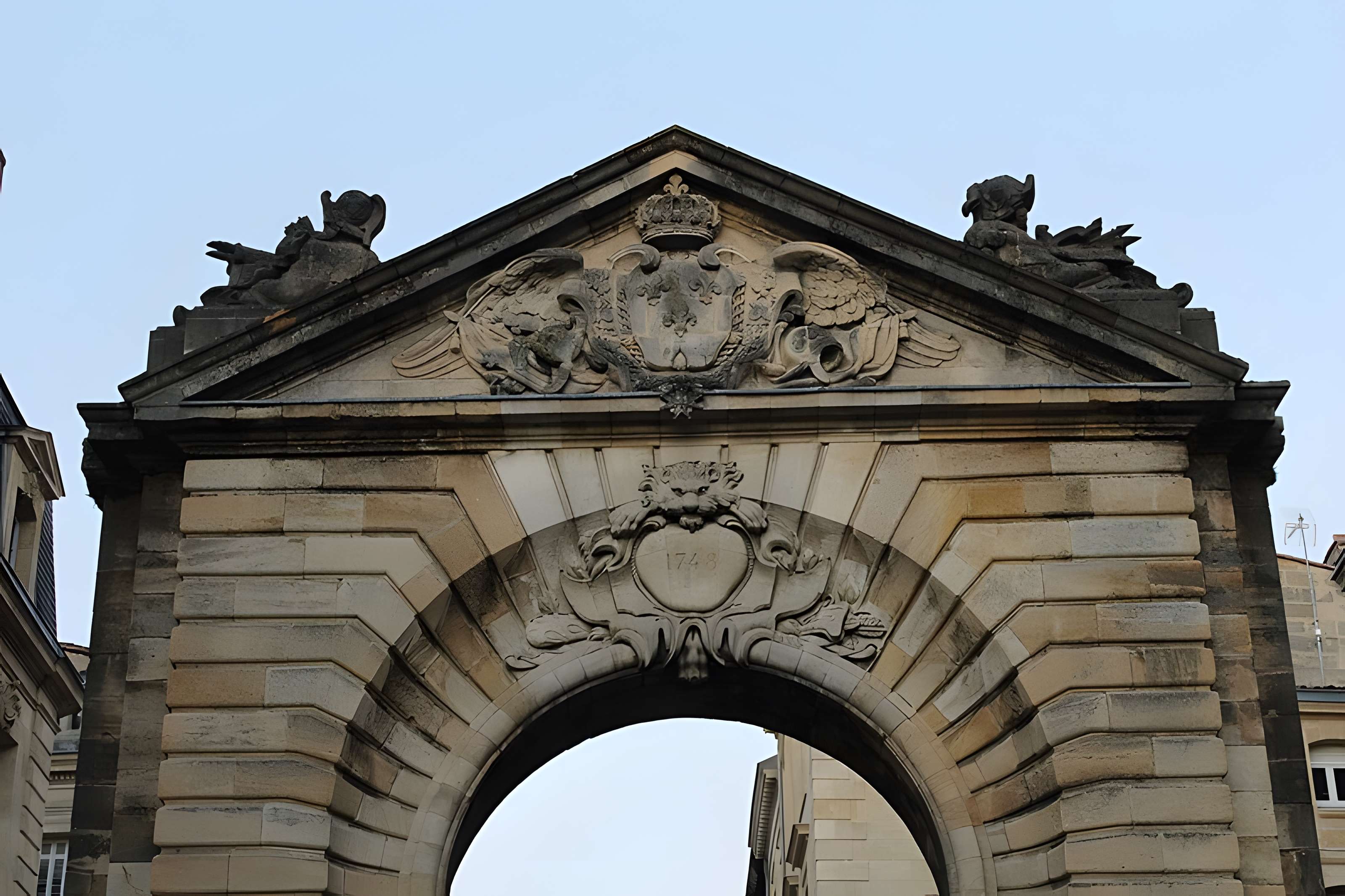 Porte Dijeaux de Bordeaux