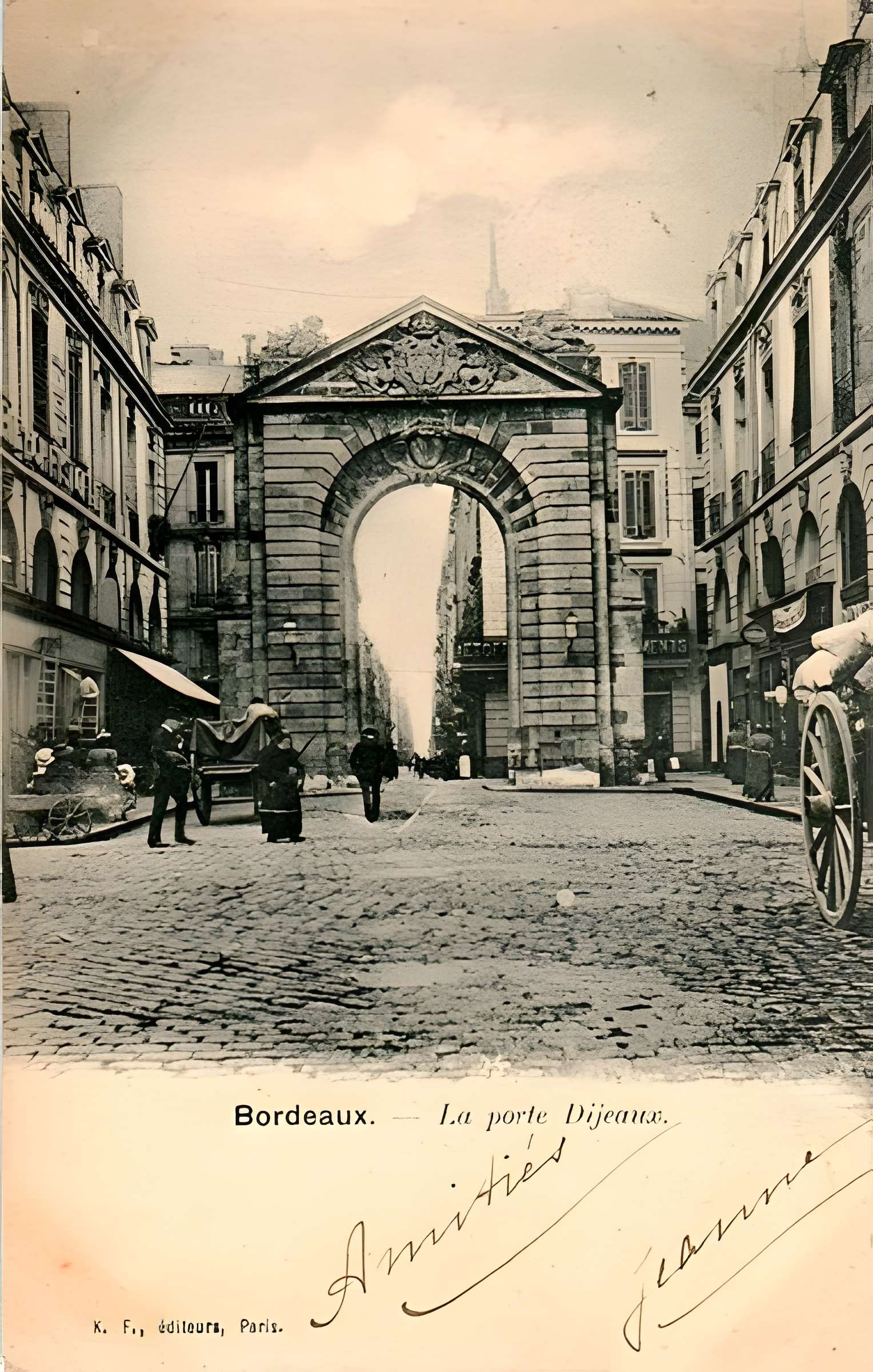 Porte Dijeaux de Bordeaux