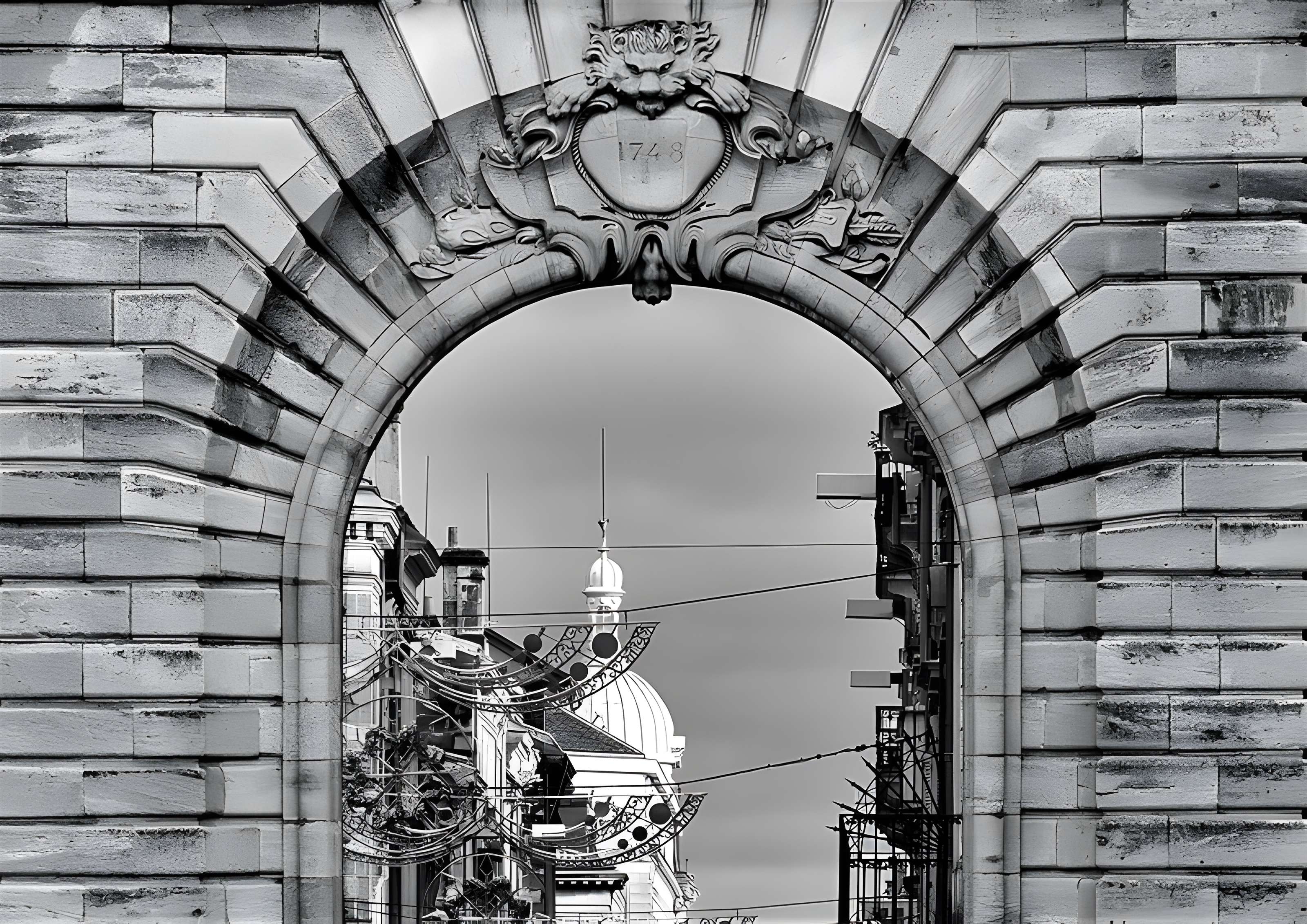 Porte Dijeaux de Bordeaux