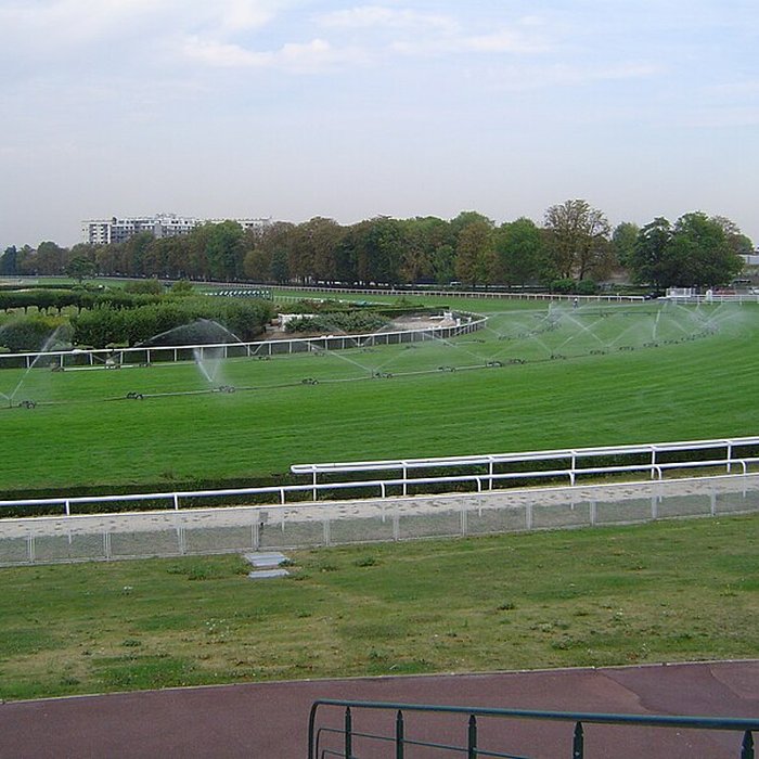 Photo de Hippodrome de Saint-Cloud également sur commune de Saint-Cloud