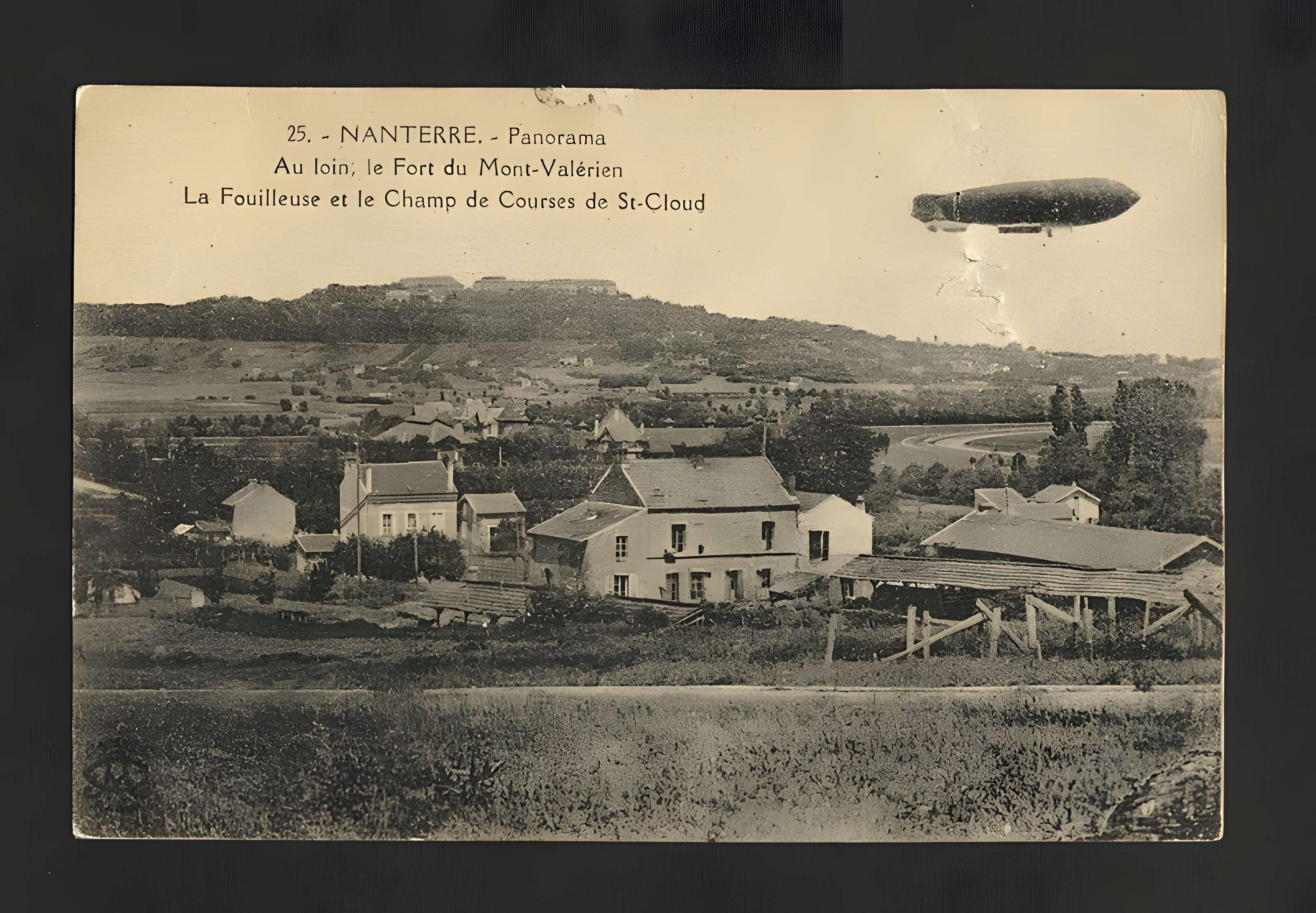 Hippodrome de Saint-Cloud (également sur commune de Saint-Cloud)