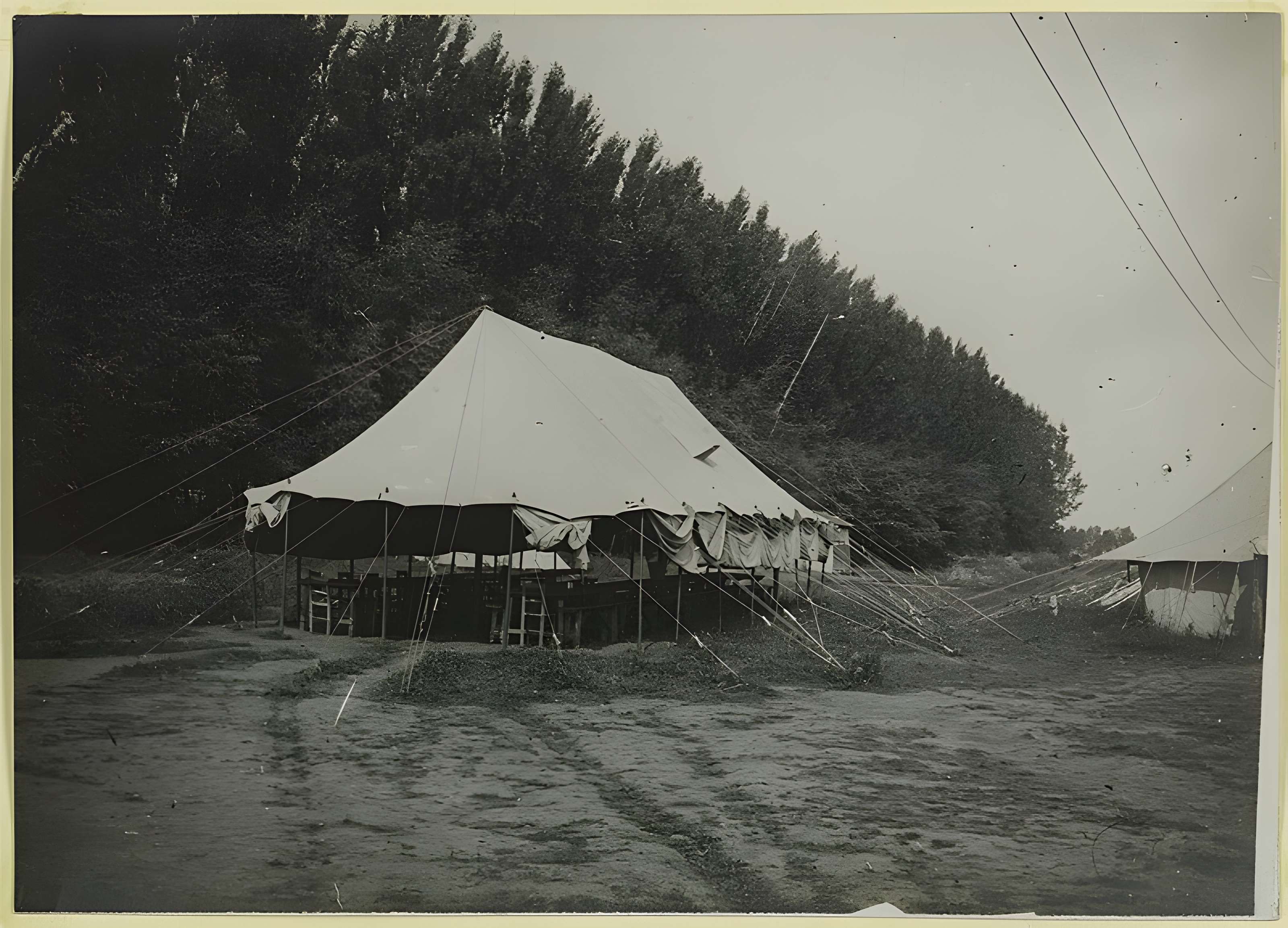 Hippodrome de Saint-Cloud (également sur commune de Saint-Cloud)
