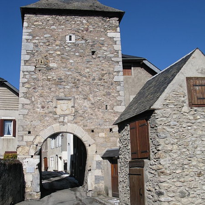 Photo de Porte Sainte-Quitterie de Sarrancolin