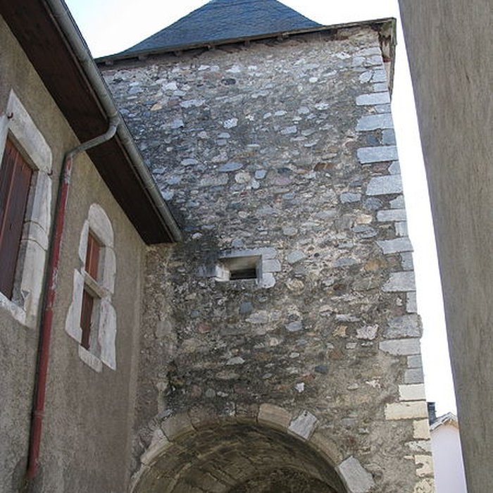 Photo de Porte Sainte-Quitterie de Sarrancolin