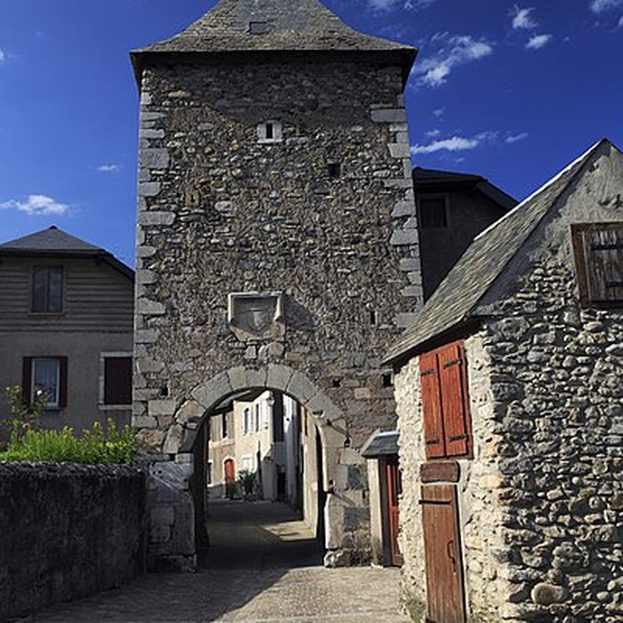 Photo de Porte Sainte-Quitterie de Sarrancolin