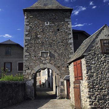 Porte Sainte-Quitterie de Sarrancolin
