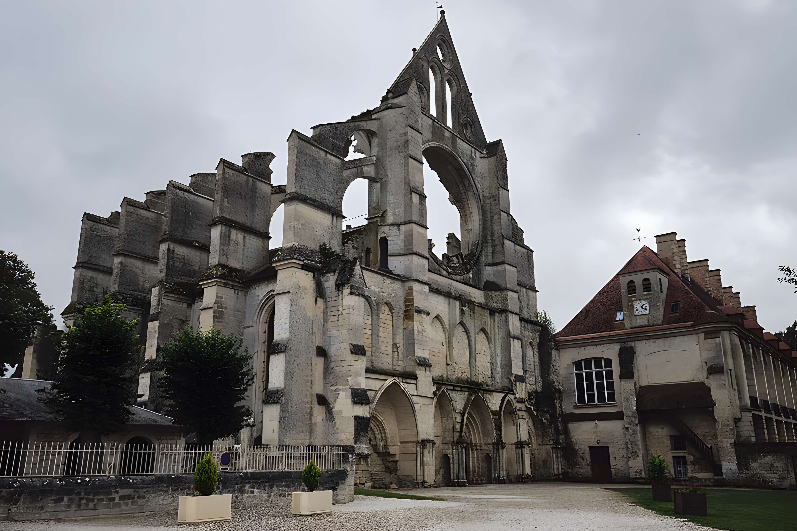 Abbaye de Longpont