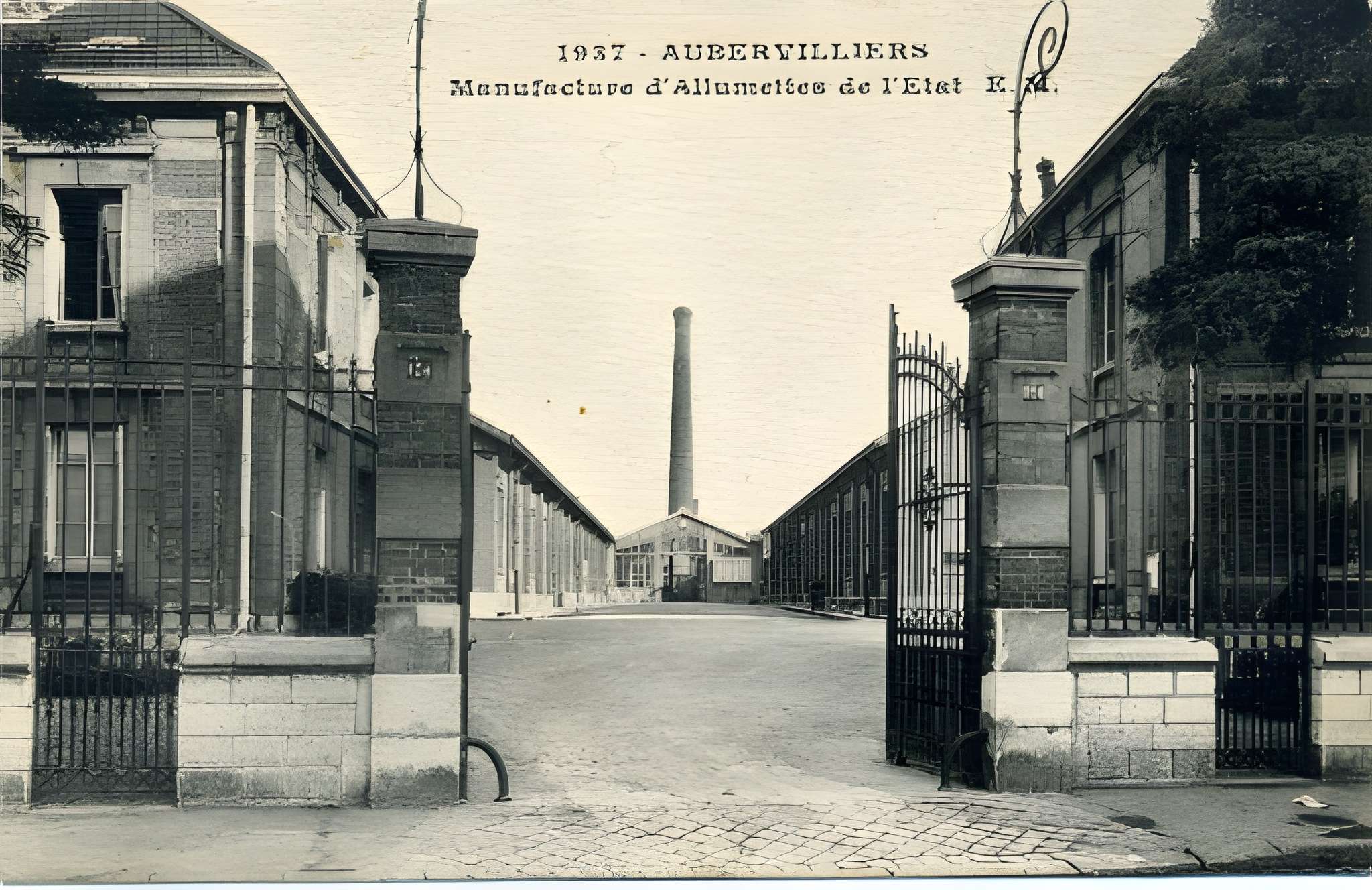 Ancienne manufacture d'allumettes, actuellement siège de la Documentation française