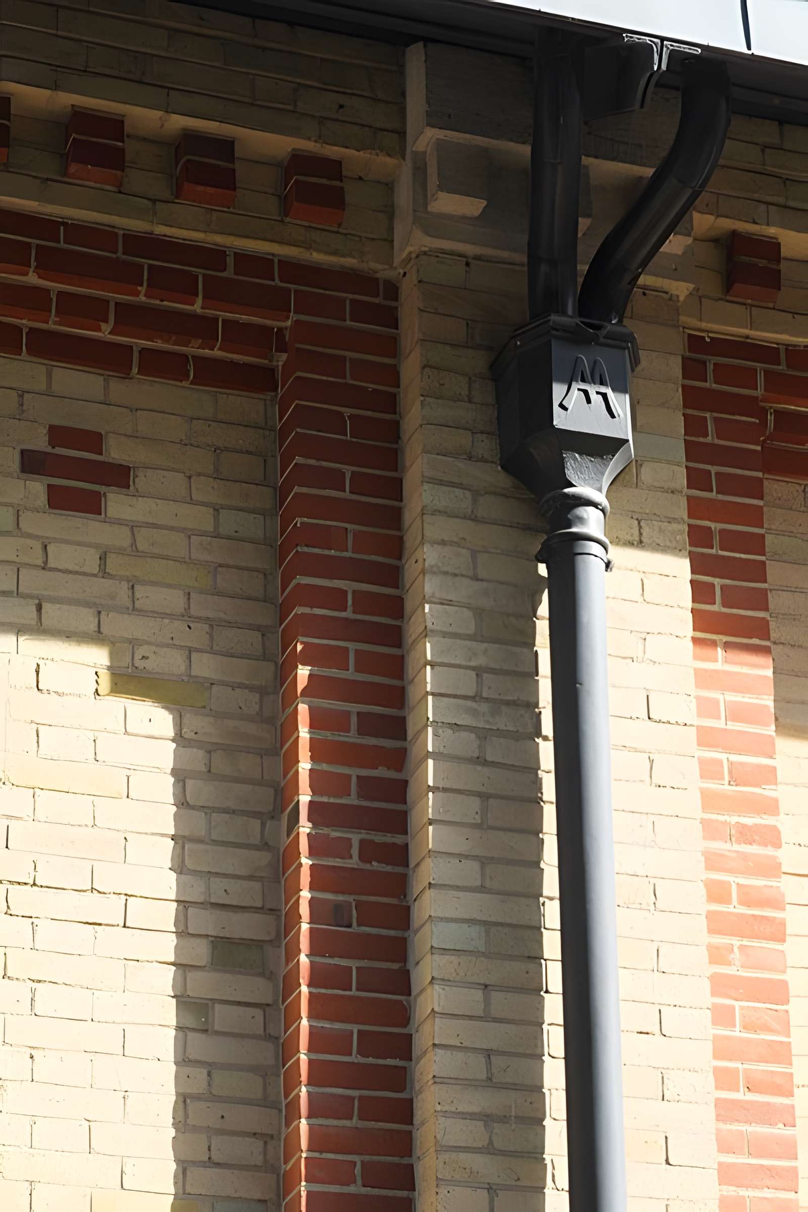 Ancienne manufacture d'allumettes, actuellement siège de la Documentation française