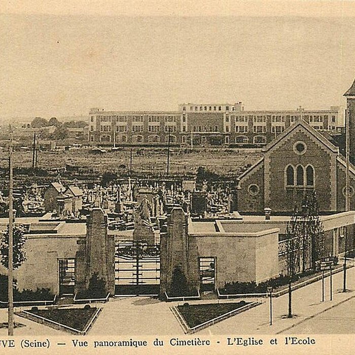 Photo de Eglise Saint-Yves-des-Quatre-Routes