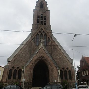 Eglise Saint-Yves-des-Quatre-Routes