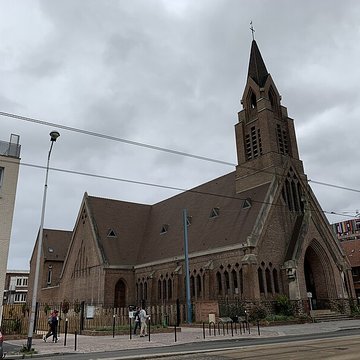 Eglise Saint-Yves-des-Quatre-Routes
