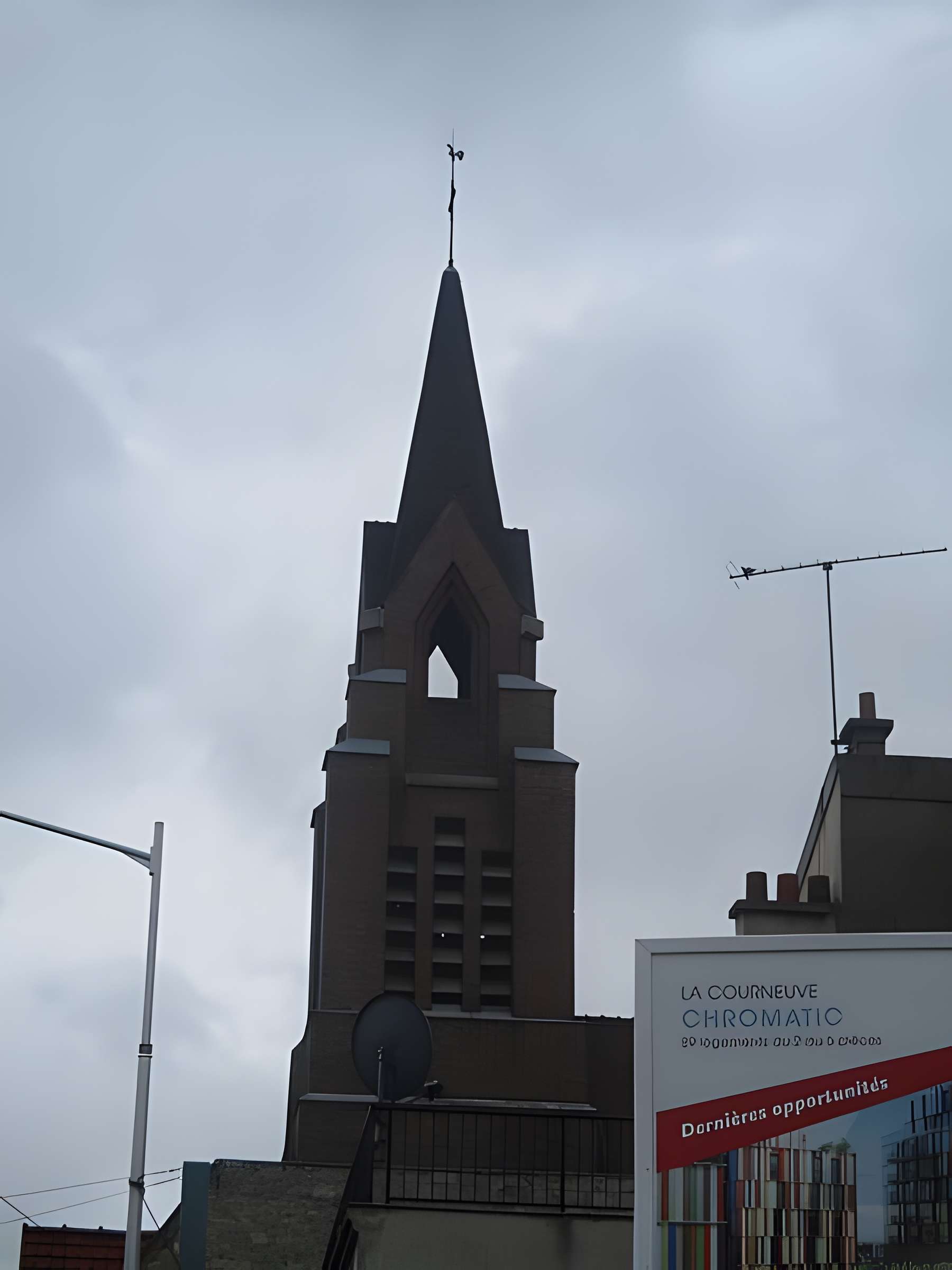 Eglise Saint-Yves-des-Quatre-Routes