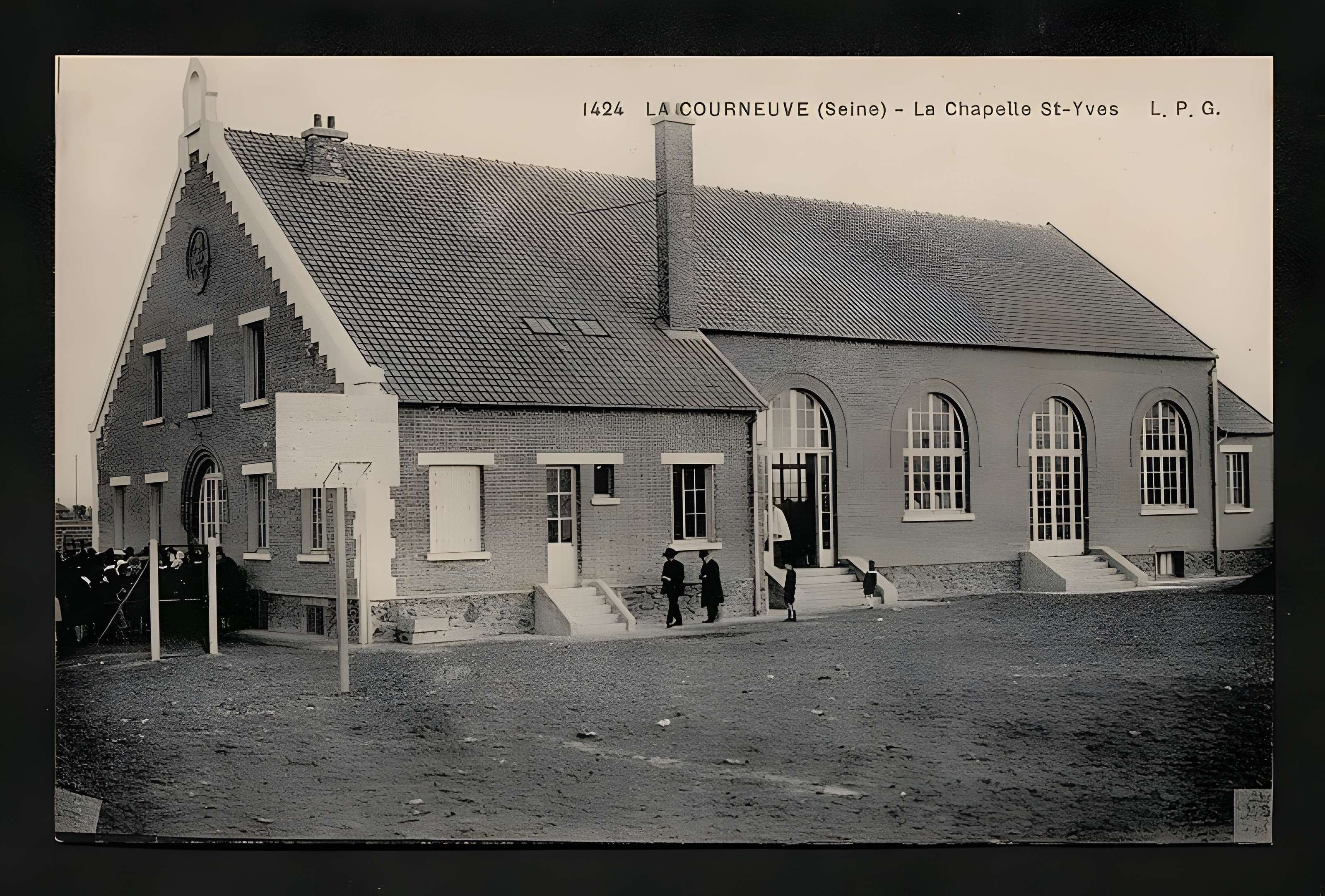 Eglise Saint-Yves-des-Quatre-Routes