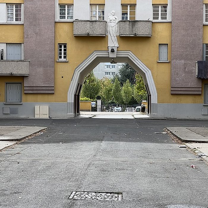 Photo de Cité dHabitations Bon Marché
