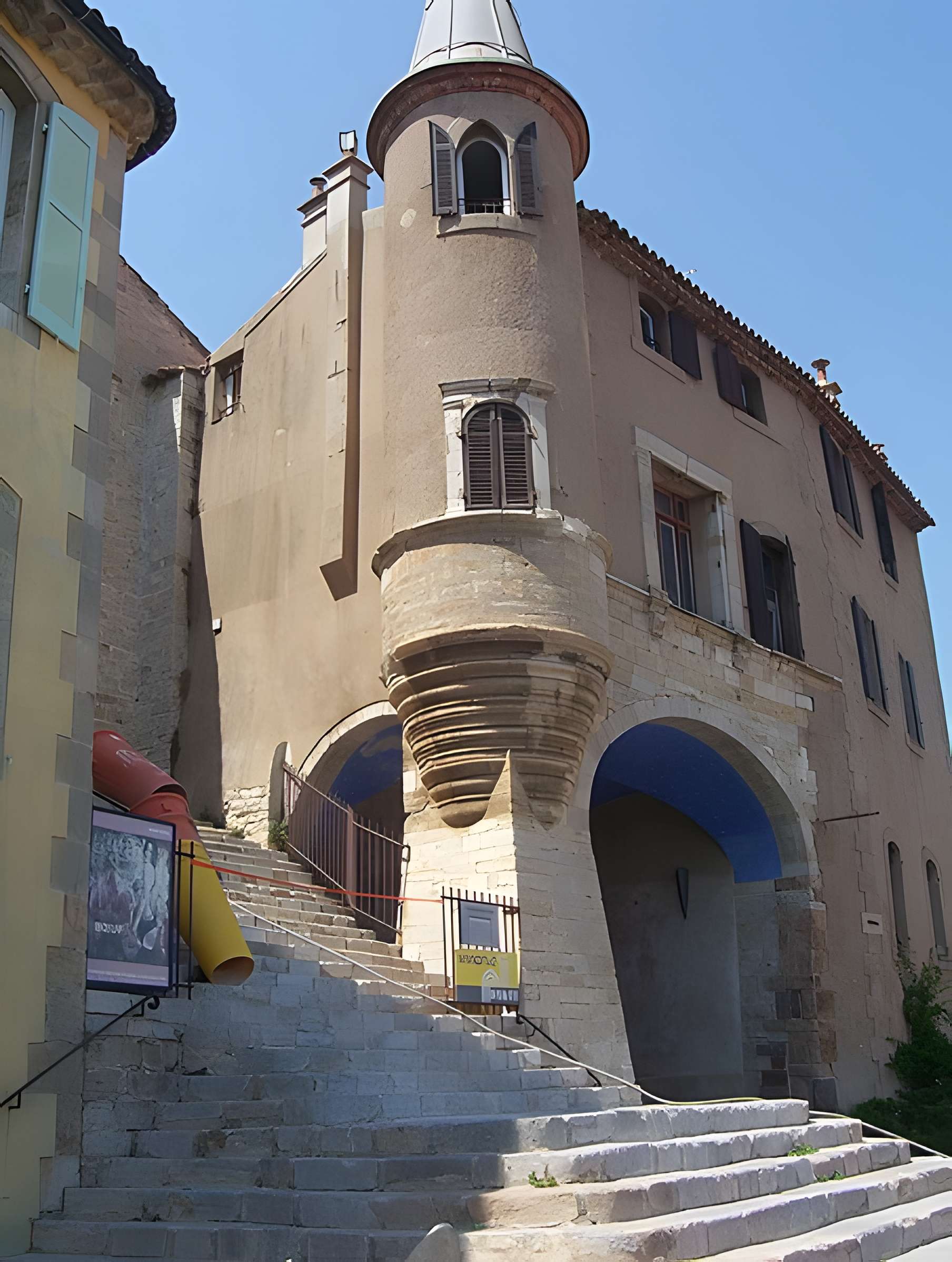 Porte Saint-Paul de Hyères