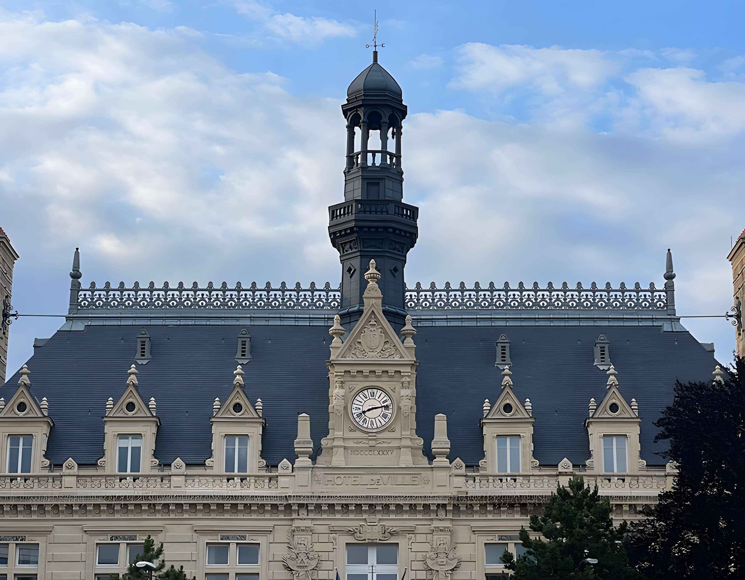 Hôtel de ville