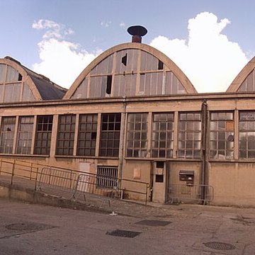 Anciens ateliers de réparation SNCF de La Plaine
