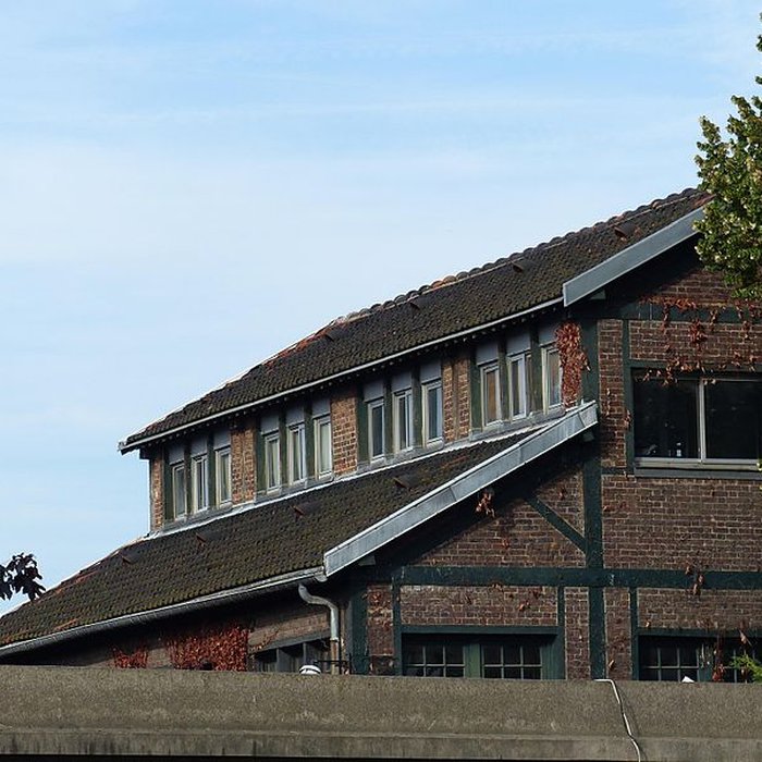 Photo de Usine de lOrfèvrerie Christofle