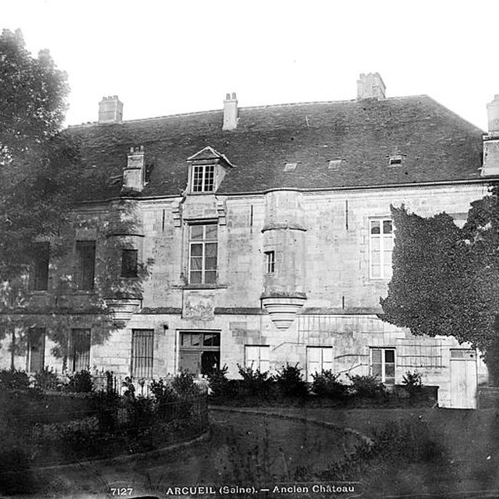 Photo de Maison des Gardes de lancien château