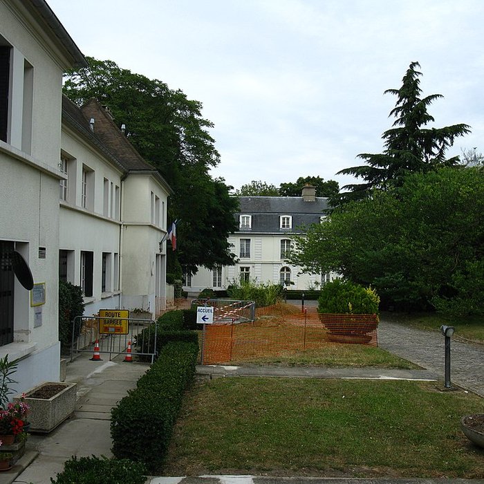Photo de Château du Rancy, actuellement lycée