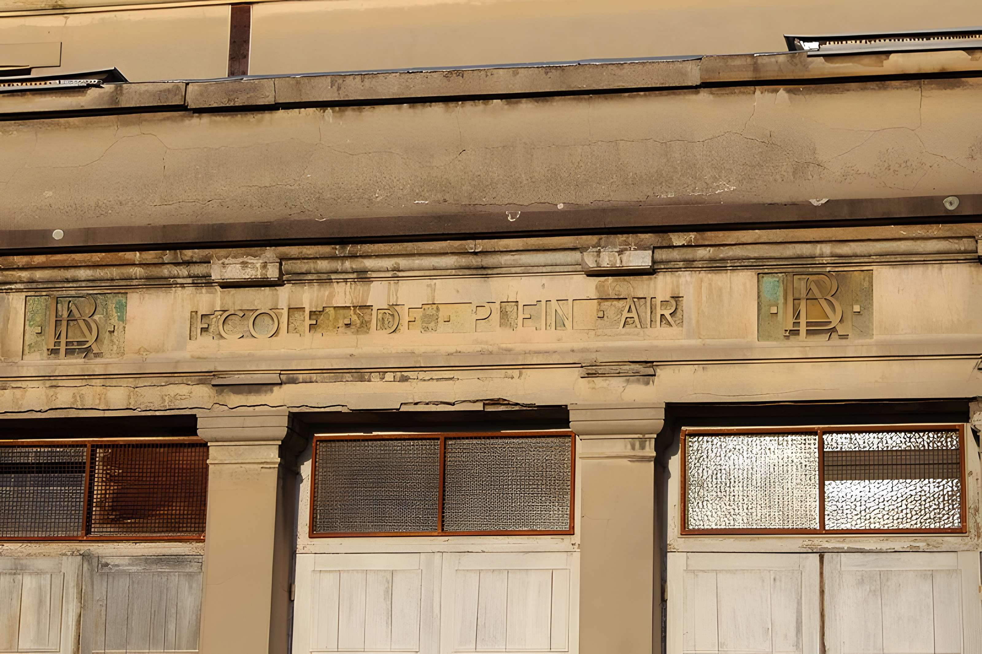 Ancien gymnase Léopold Bellan