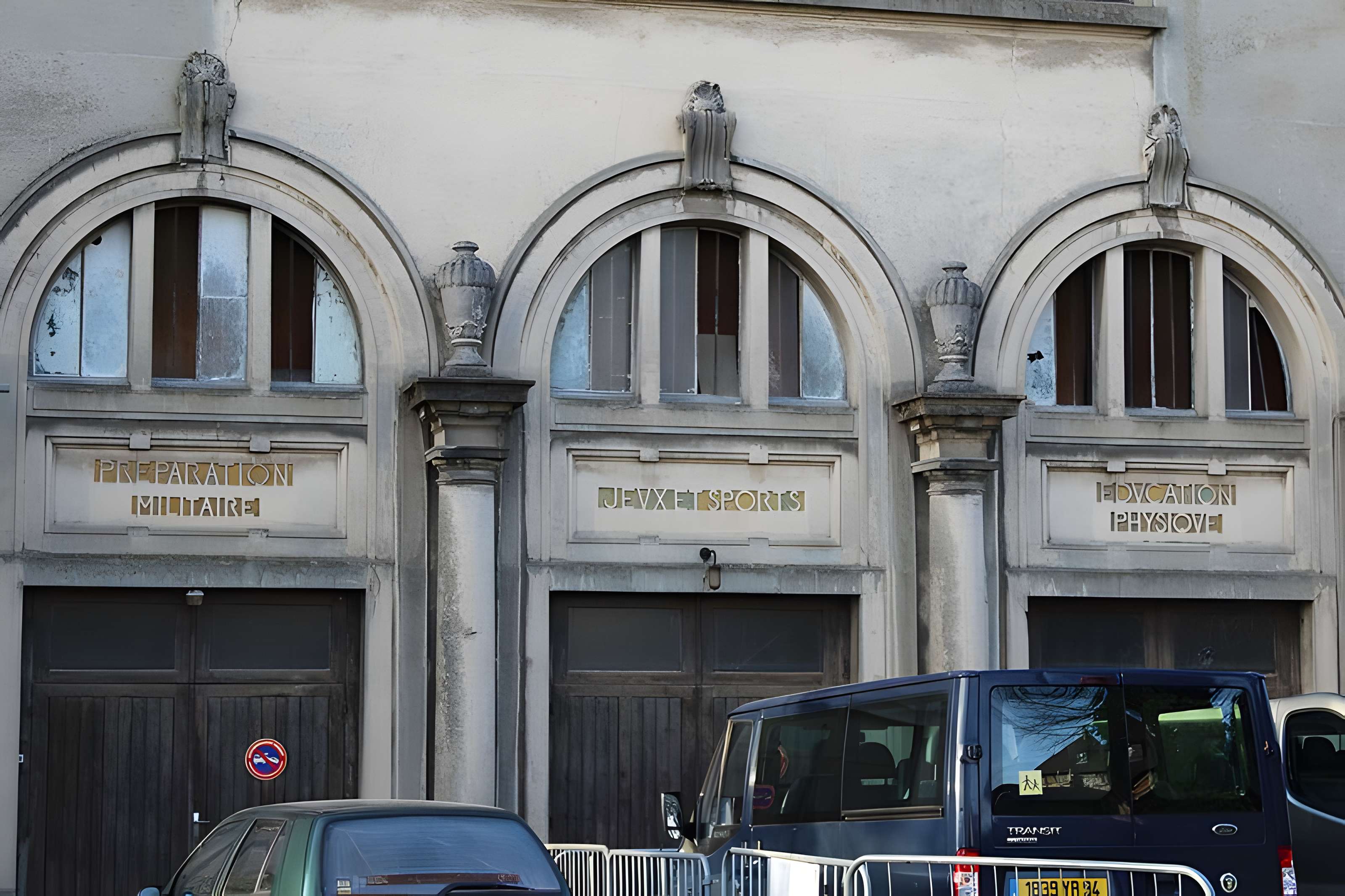 Ancien gymnase Léopold Bellan