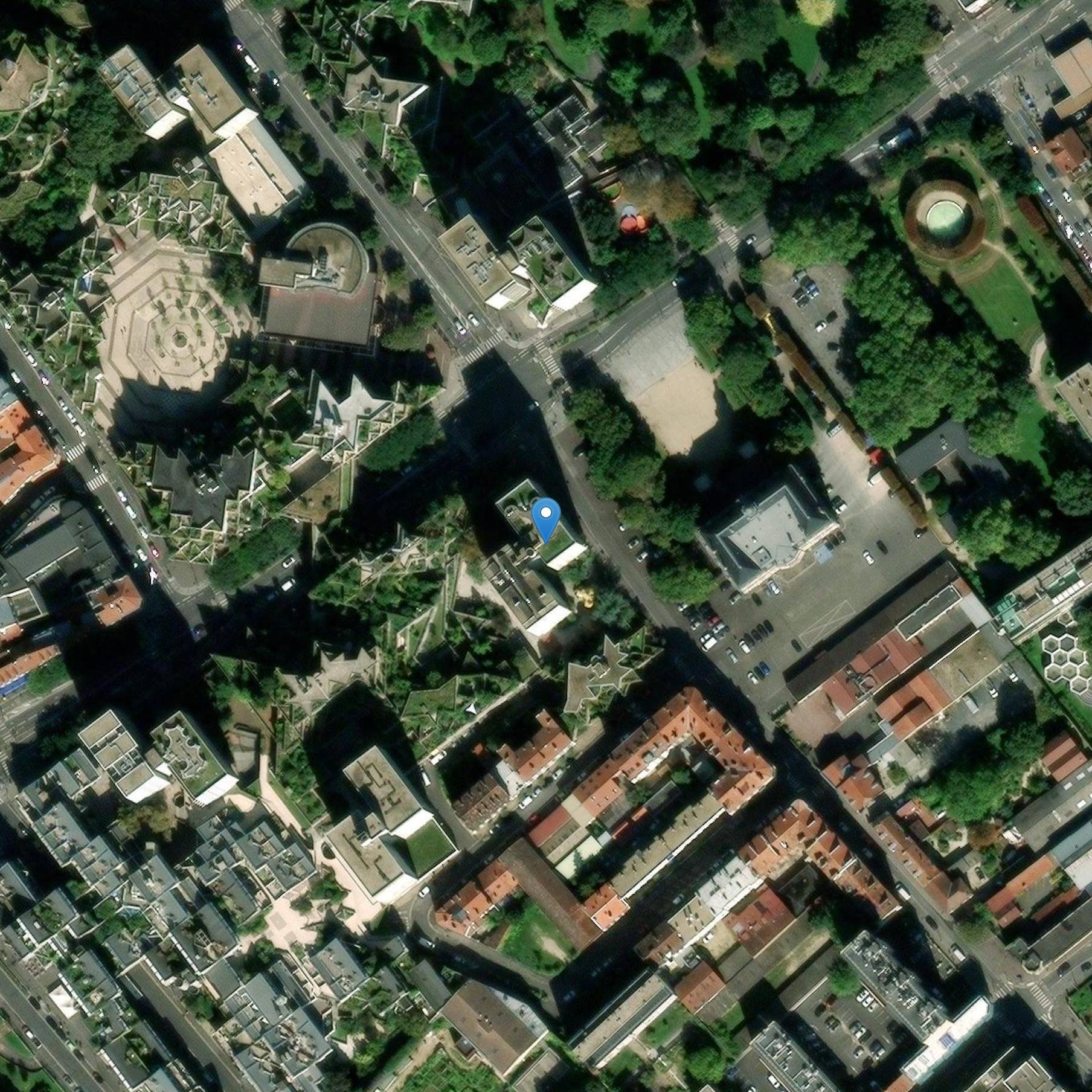 Photo de Raspail Tower