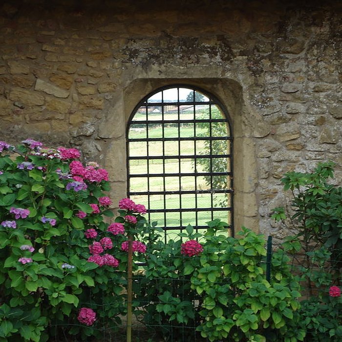 Photo de Prieuré dAnzy-le-Duc