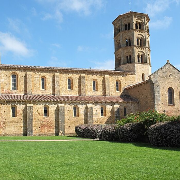 Photo de Prieuré dAnzy-le-Duc