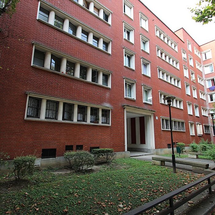 Photo de Cité dHabitations à Bon Marché du Square Dufourmantelle, délimitée par la rue Jean-Jaurès, la rue de Rome, lavenue de la Liberté et le square Gabriel-Fauré