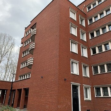 Cité dHabitations à Bon Marché du Square Dufourmantelle, délimitée par la rue Jean-Jaurès, la rue de Rome, lavenue de la Liberté et le square Gabriel-Fauré