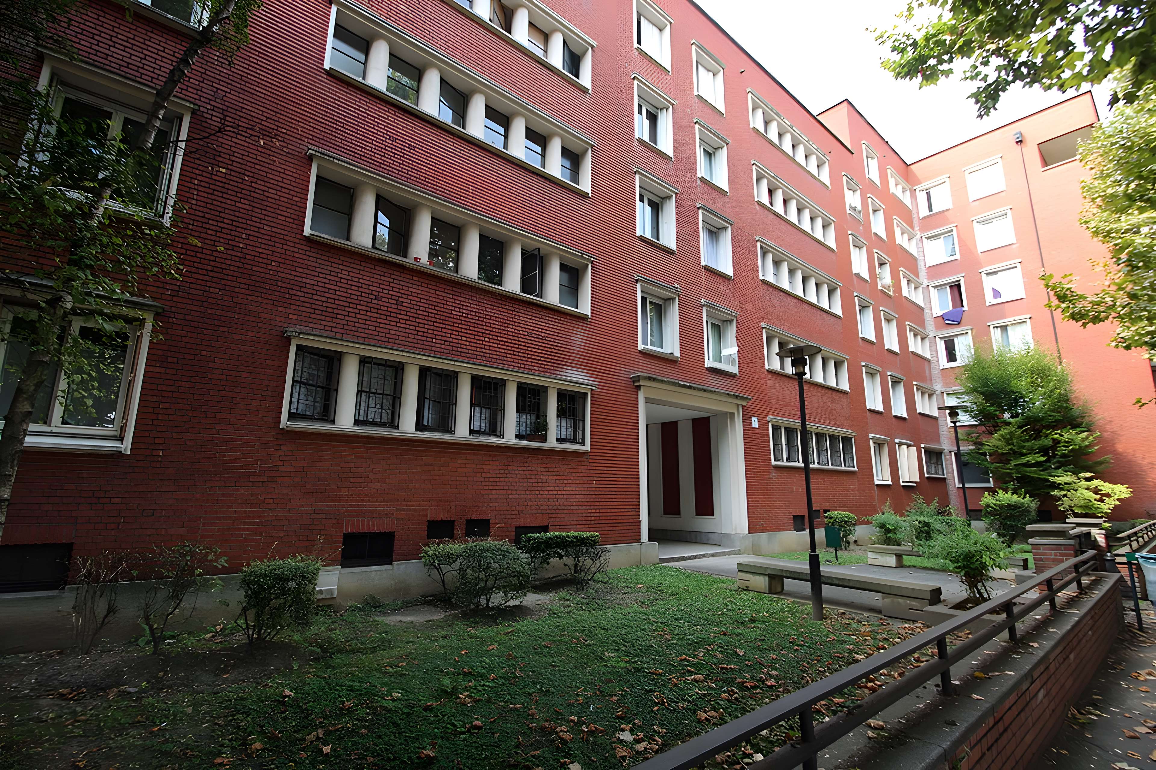 Cité d'Habitations à Bon Marché du Square Dufourmantelle, délimitée par la rue Jean-Jaurès, la rue de Rome, l'avenue de la Liberté et le square Gabriel-Fauré